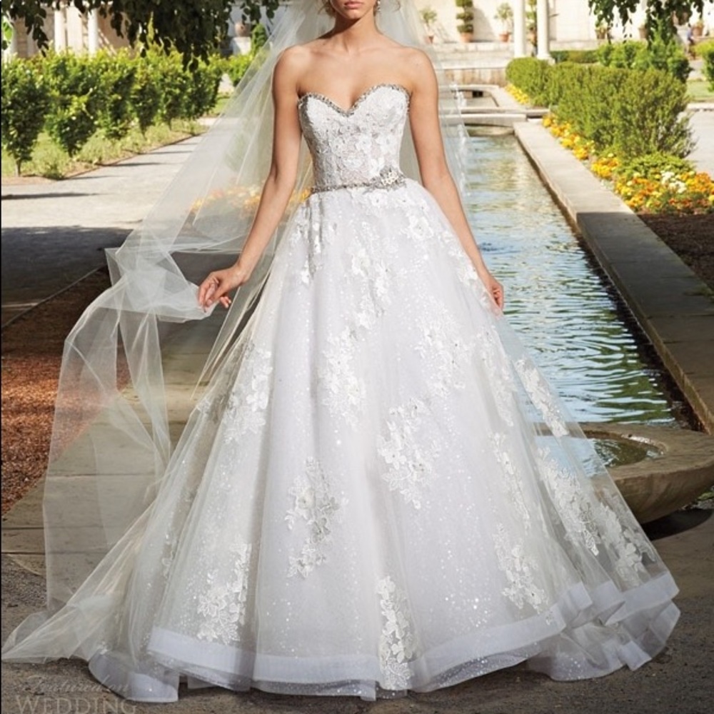 Eve of Milady Wedding Gown - brand new in box never worn